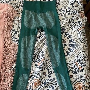 Green leggings size small/medium